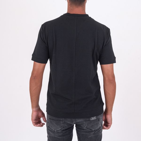 uomo-abbigliamento-t-shirt-t-