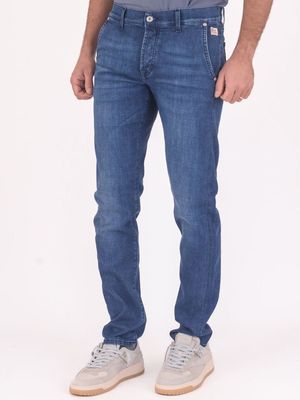 2. New Elias Jeans | for a distinctive touch Blue