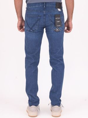 3. New Elias Jeans | for a distinctive touch Blue