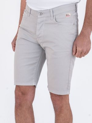 2. Bermuda slim 5 poches en gabardine Gris clair