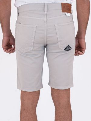3. Bermuda slim 5 poches en gabardine Gris clair