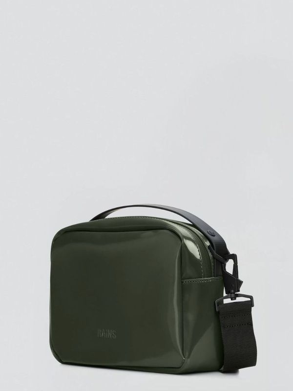 2. Rains Box Bag in waterproof fabric Green RAINS 14100