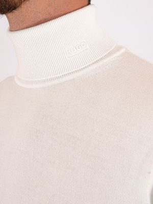 4. Hugo men's pure wool turtleneck sweater Ice