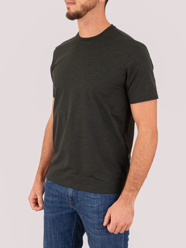 2. T-Shirt uomo Xacus in tessuto tecnico slim fit stile basic Verde Melange Xacus 21681.act119mm