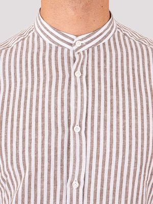 4. Chemise pour homme à col mandarin avec détails rayés, en mélange de coton et de lin Rayures brunes