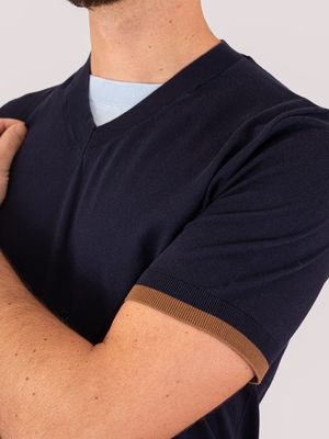 4. Pull homme Paolo Pecora Milano à col V et finitions contrastées Bleu
