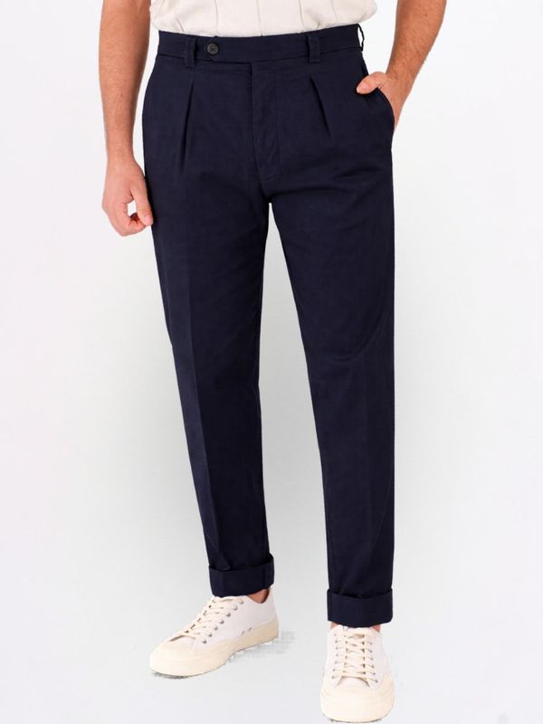 1. Pantalon homme Berwich en mélange de coton avec plis sur le devant Bleu Berwich pu19chiaia-gdol0015x