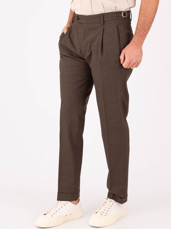 2. Men's Berwich trousers in cool wool with a clean cut Brown Berwich pu19retromz1460