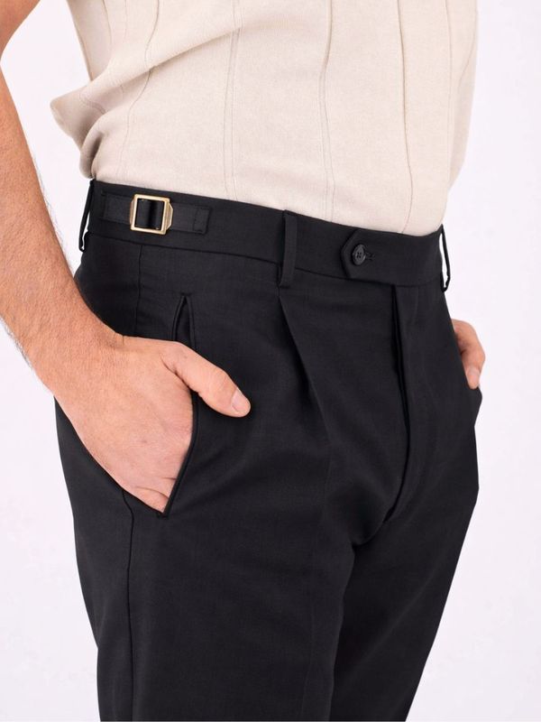 4. Men's Berwich trousers in cool wool with a clean cut Black Berwich pu19retromz1460