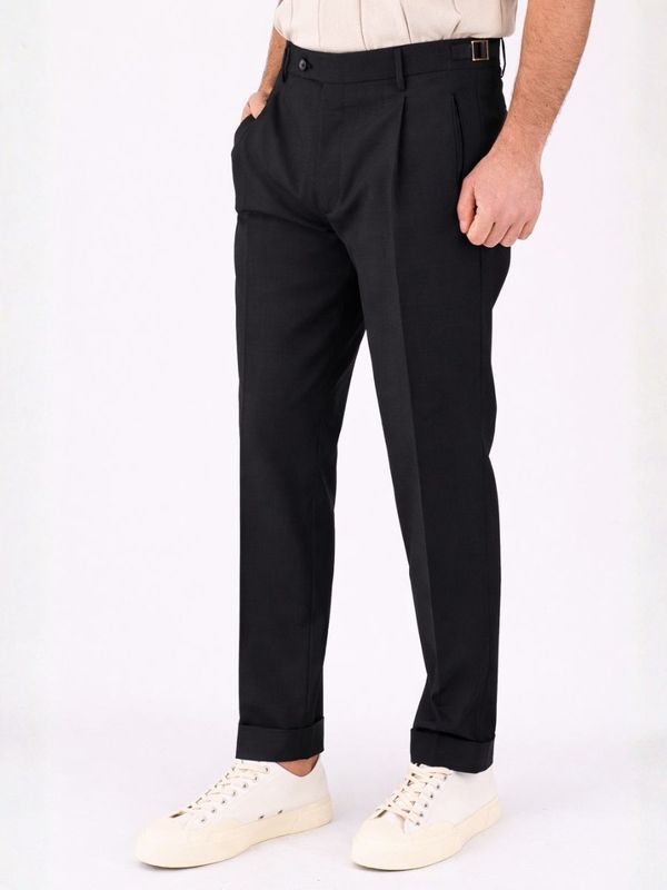 2. Men's Berwich trousers in cool wool with a clean cut Black Berwich pu19retromz1460