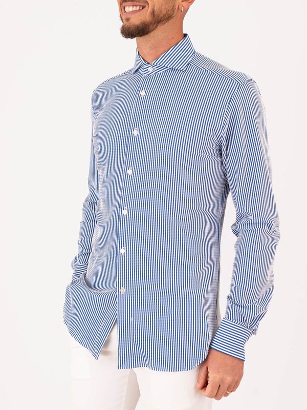 2. Xacus men's shirt in technical fabric, minimal elegance and advanced functionality, Tailor-Slim Fit Blue Xacus 21616.act520ml