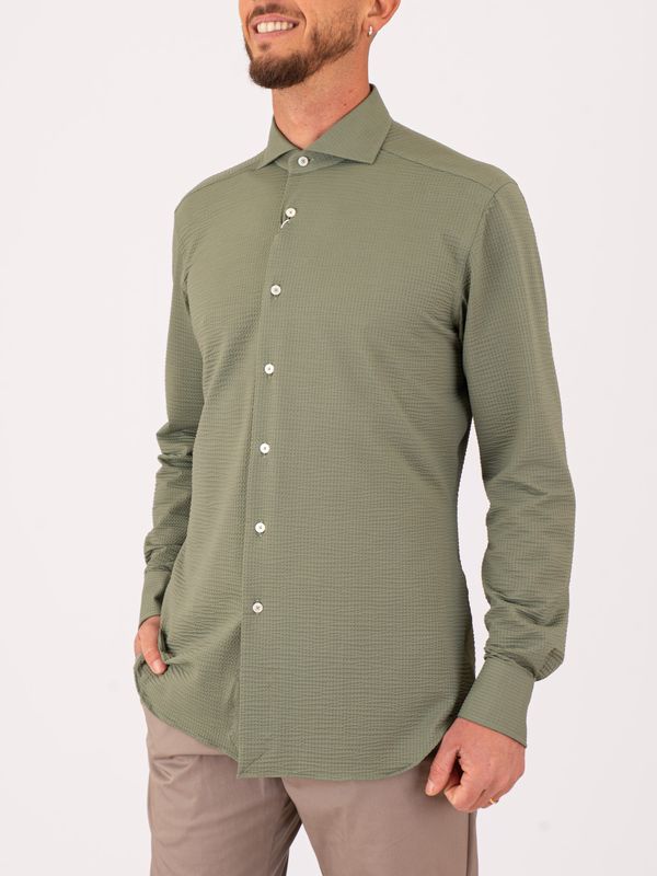 2. Xacus men's shirt in technical fabric, minimal elegance and advanced functionality, Tailor-Slim Fit Green Xacus 21616.act520ml