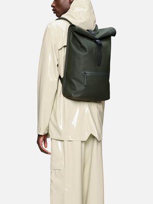 4. Sac à dos unisexe imperméable à fermeture enroulable Rains Vert