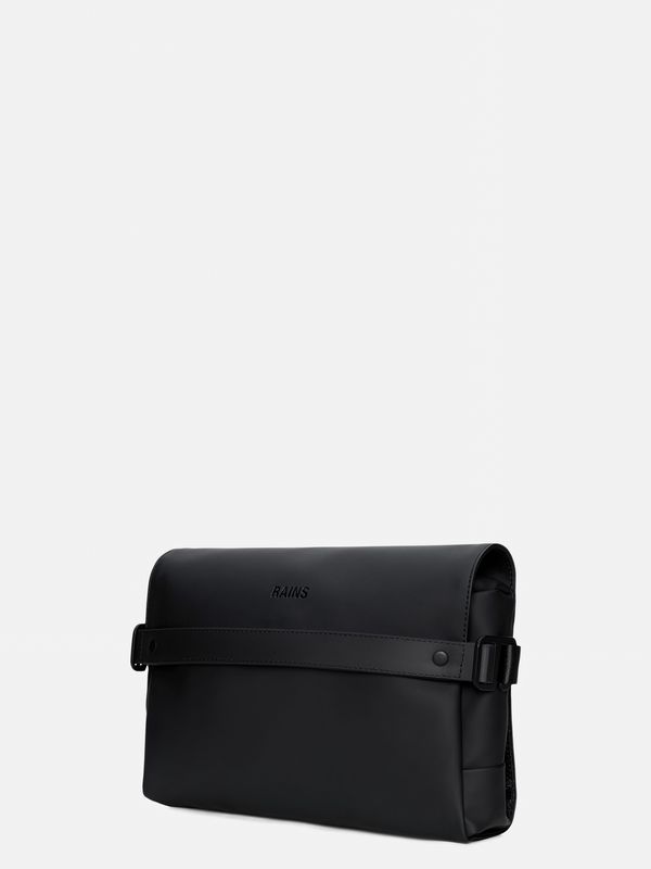 2. OTG Wash Bag Unisex Rains Organized Travel Beauty Case with Hook Black RAINS 16480