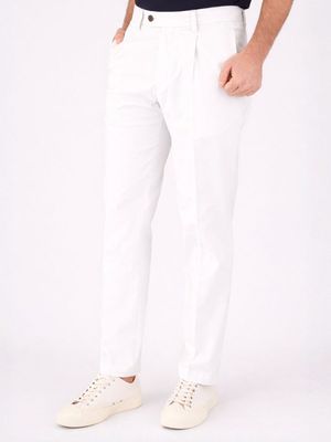 2. Pantalone uomo Devorè in misto cotone con linee sartoriali e pinces Bianco
