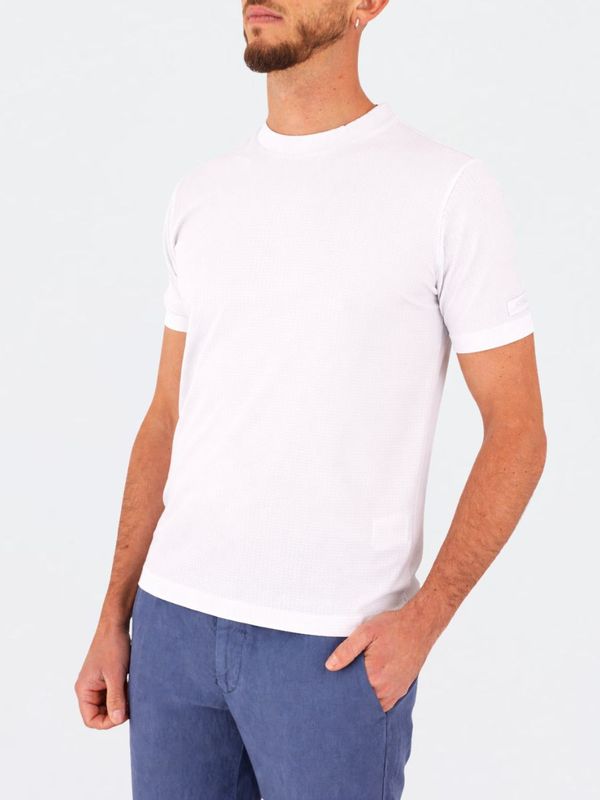 2. Men's Heskimo T-Shirt in Technical Nylon with Micro-perforated Texture White HèSKIMO he1410012