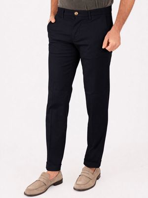 2. Pantalone Uomo Re-Hash in Lyocell e Cotone con Vestibilità Slim Elegante Blu