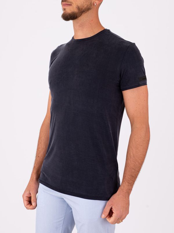 2. T-shirt Cupro uomo RRD dalla texture fluida e setosa Blue Black RRD 26210cuproshirty