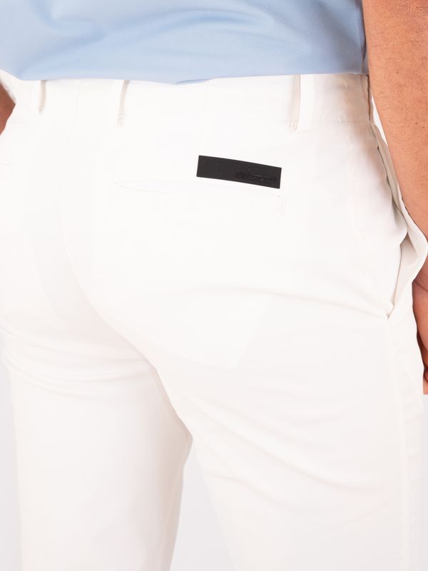 4. RRD Men's Marina Chalk Week End Light Pant in Technical Twill White RRD 26316marinachalkweekendlightpant