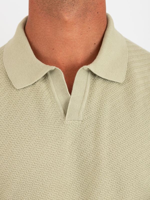4. Polo homme BOSS avec col polo et finitions texturées Vert sauge BOSS 50565511