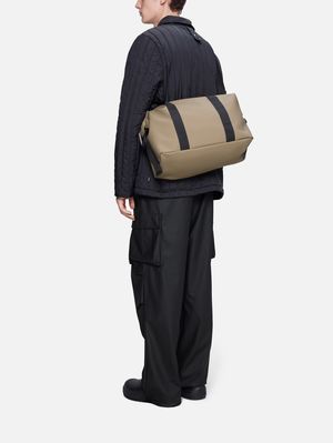 3. Borsa da Viaggio Rains Hilo Weekend Bag Small con manici imbottiti Beige