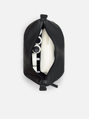 4. Rains Hilo Wash Bag Beauty Case with Adjustable Side Buckles Black