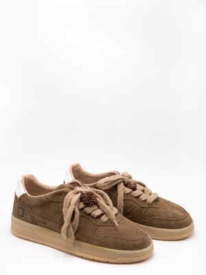 1. Baskets homme D.A.T.E. Court 2.0 en daim marron avec semelle beige Vert