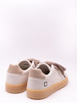 2. Sneakers Uomo D.A.T.E. Court 2.0 in Pelle Bianca con Suola Miele Bianco